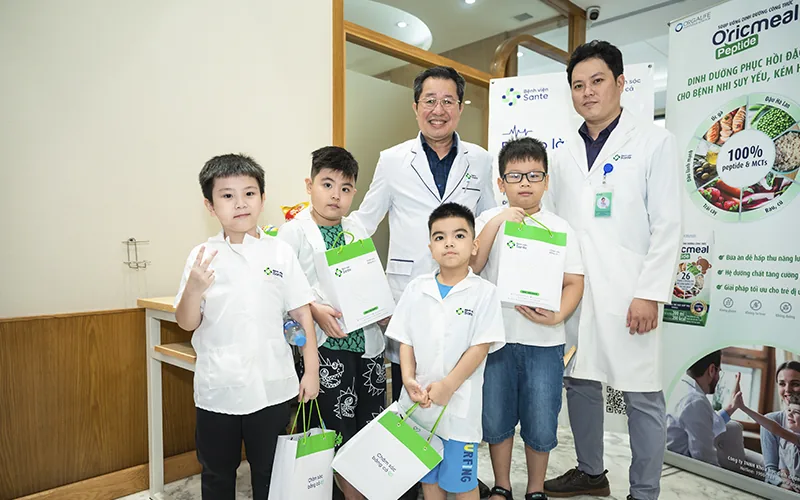 Trải nghiệm làm bác sĩ cùng với Bệnh viện Sante 5