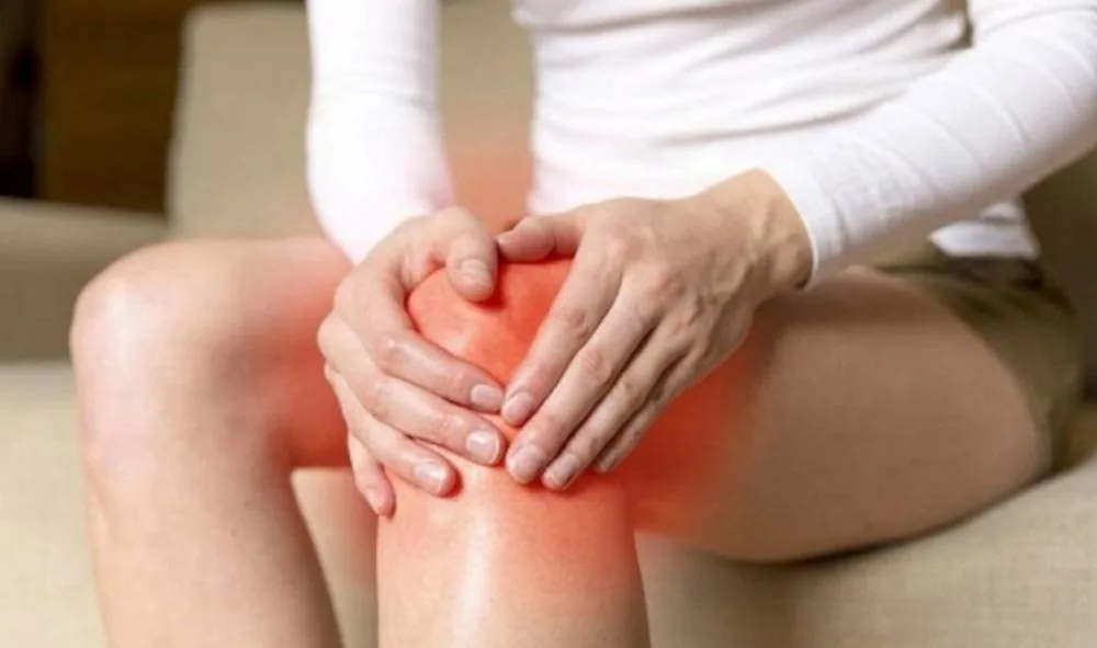 Bệnh viện Sante - Đau đầu gối khi đứng lên ngồi xuống điều trị như thế nào? (Hình 3) Bệnh viện Sante - Đau đầu gối khi đứng lên ngồi xuống điều trị như thế nào? (Hình 3)